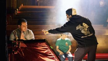 Quinceañero Set with Director Justin Floyd