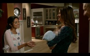 Nosheen Phoenix plays Daliyah in ABC's Modern Family Ep 