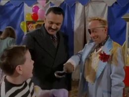 Kelly Fiddick, Brody Smith, and Glenn Taranto in The New Addams Family (1998)