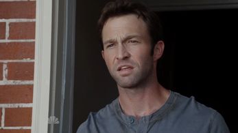 Josh Bywater in Chicago Fire and Wow Me.