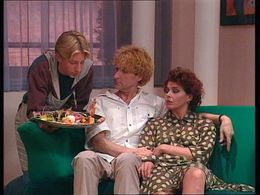 Carla Hardy, Wim T. Schippers, and Paul Hanekamp in We zijn weer thuis (1989)