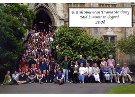 Eliezer Ortiz (2nd left 3rd line) during his student year at BADA in Oxford University, UK.