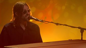 Andrew Wyatt and Miike Snow in Conan (2010)