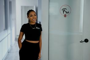 Jazlyn Martin in Bel Air (2023)