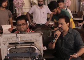 Director Vikram Dhillon on the set of November 2 (2018).