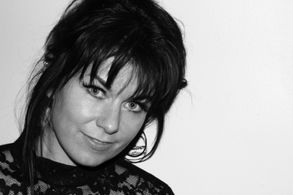 Victoria Delaney 2014 headshot