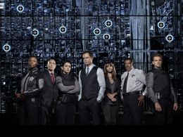 Ernie Hudson, Justin Kirk, Taylor Handley, Nestor Serrano, Caitlin Stasey, Natalie Martinez, and Tamberla Perry in APB (