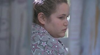 Ronny Merhavi in Floating (2010)