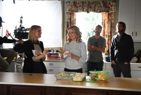 Katie Locke O'Brien with Anna Camp on set for Perfect Harmony 