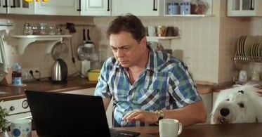 Andrey Leonov in Papiny dochki (2007)