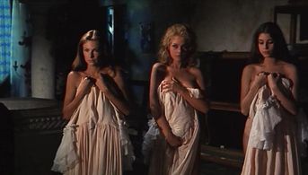 Jenny Arasse, Lillian Müller, and Olivia Pascal in Some Like It Cool (1977)