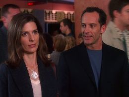 Jeff Campbell and Perrey Reeves in Medium (2005)