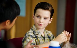 Ryan Phuong and Iain Armitage in Young Sheldon (2017)