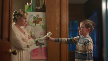 Still of Andrew Farmer with Melissa Joan Hart in Bobcat Goldthwait's Misfits & Monsters 