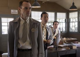 Harry Lloyd and Eddie Shin in Manhattan (2014)