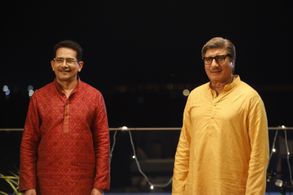 Raj Babbar and Atul Kulkarni in Happy Family Conditions Apply (2023)