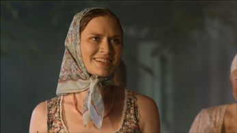 Maria Mashkova in Bednaya Liz (2013)