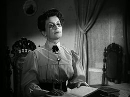 Nina Alisova in The Lady with the Dog (1960)