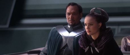 Natalie Portman, Jimmy Smits, and Kristy Wright in Star Wars: Episode III - Revenge of the Sith (2005)