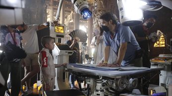 Madeleine Yuna Voyles - Behind the Scenes - THE CREATOR 2023 - Alphie