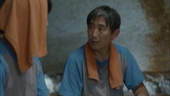 Kim Won-Hae in Are You Human Too? (2018)