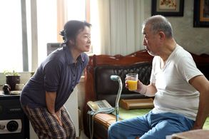 Kim Hee-ra and Yun Jeong-hie in Poetry (2010)