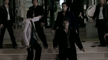 Ashish Vidyarthi, Shaad Randhawa, and Salil Acharya in Awarapan (2007)