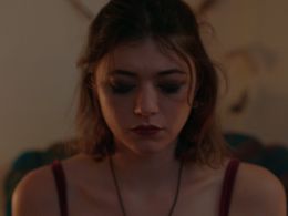 Jasmine Blackborow in Gutterwitch (2020)