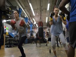 Malin Akerman and Erinn Ruth in Billions (2016)