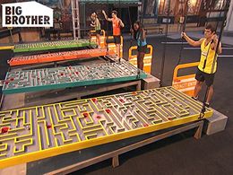 Cameron Heard, Cody Nickson, Dominique Cooper, and Jillian Parker in Big Brother (2000)