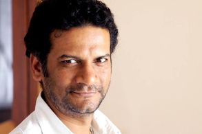 Satish Rajwade in Badam Rani Gulam Chor (2012)