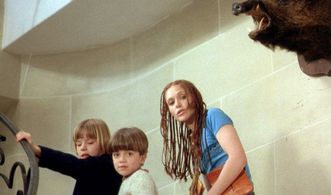 Pascale Rivault, Marie Testanière, and Stéphane Testanière in The Beast (1975)