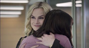 Lauren Buglioli and Leah Merritt in Friendship Never Dies (2021)