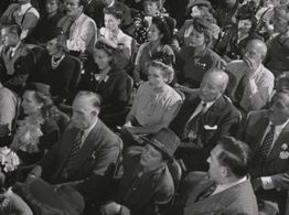 Harry Cording, Thomas Gomez, Henry Hebert, and Ella Raines in Phantom Lady (1944)