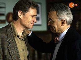 Robert Atzorn and Charles Brauer in Unser Lehrer Doktor Specht (1992)