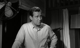 Hansjörg Felmy in Station Six Sahara (1963)