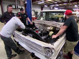 Richard Rawlings in Fast N' Loud (2012)