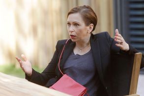 Zuzana Stivínová in Vodník: Episode #1.3 (2019)