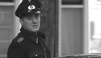 Dimme Treurniet in Who Will Help Me Now? (2007)