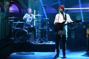 Twenty One Pilots, Tyler Joseph, and Joshua Dun in Saturday Night Live (1975)