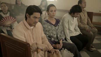 Adrian Alandy, AJ Muhlach, and Phoebe Walker in Tabi po (2017)