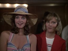Pamela Sue Martin and Susan Woollen in The Hardy Boys/Nancy Drew Mysteries (1977)