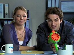 Diana Staehly and Oliver Wnuk in Stromberg (2004)