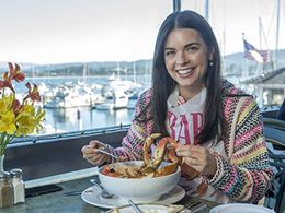 Katie Lee in Beach Bites with Katie Lee (2015)