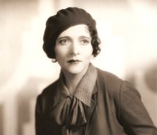 Jessie Royce Landis in Derelict (1930)