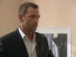 Maxim Drozd in Proklyatyy ray-2 (2008)