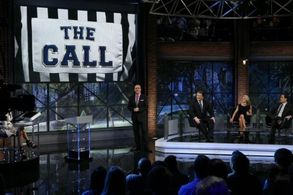 Alec Baldwin, Jerry Seinfeld, Kelly Ripa, and Tom Papa in The Marriage Ref (2010)