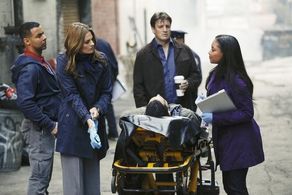 Jon Huertas, Tamala Jones, Nathan Fillion, Stana Katic, and Riccardo LeBron in Castle (2009)