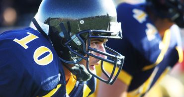 Russell Cummings as Sean Spings in 