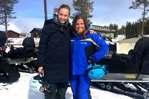 Carina Berg and Pernilla Wiberg in Ett jobb för Berg (2015)